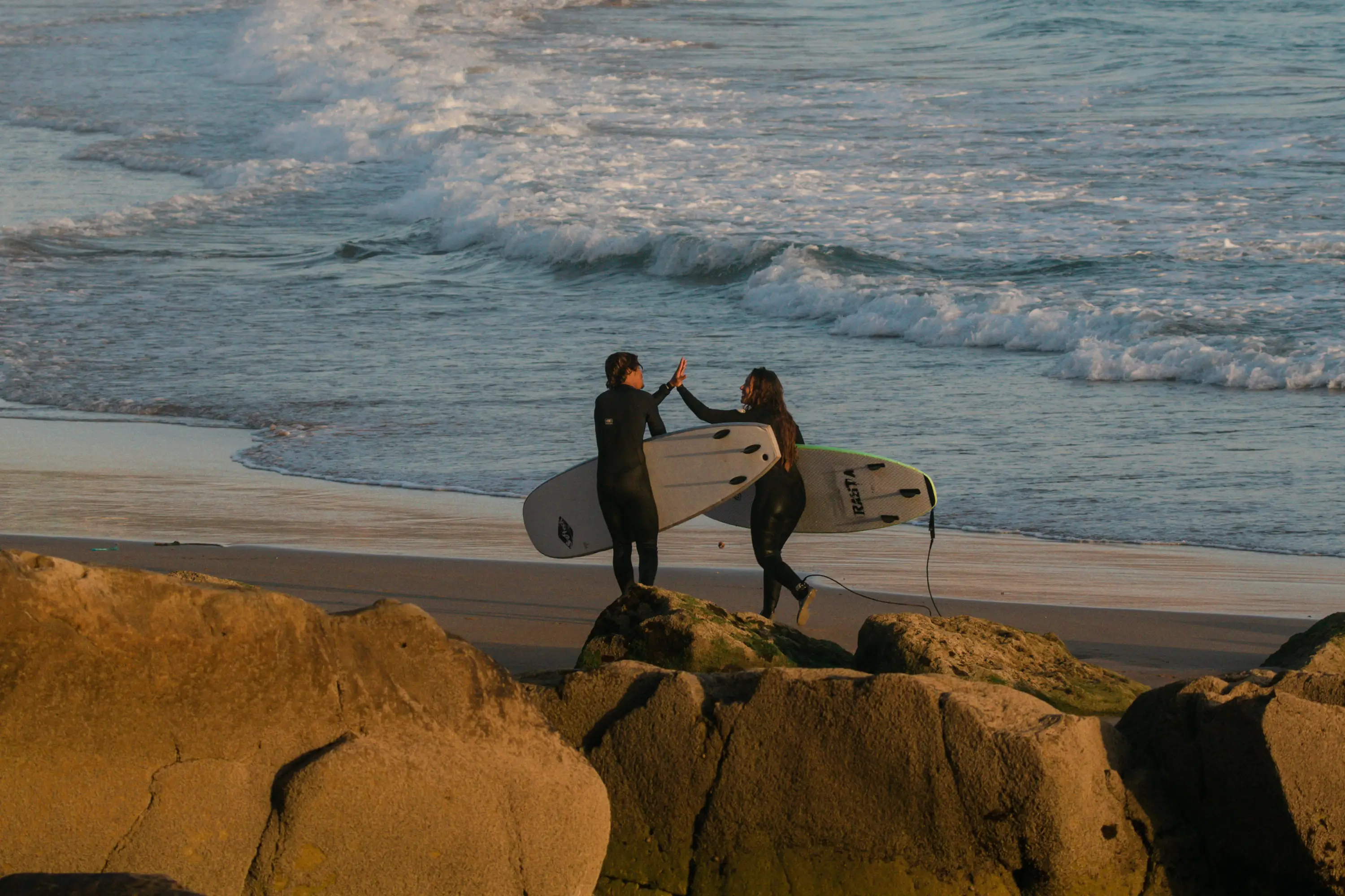 greenwaves-high five-beach-morocco